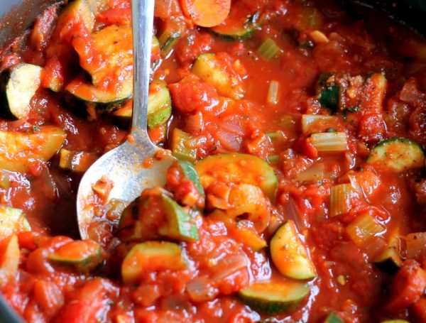 Zucchini and Tomato Curry